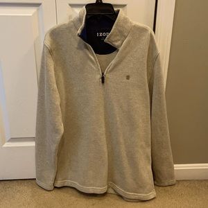 IZOD Men’s quarter zip fleece